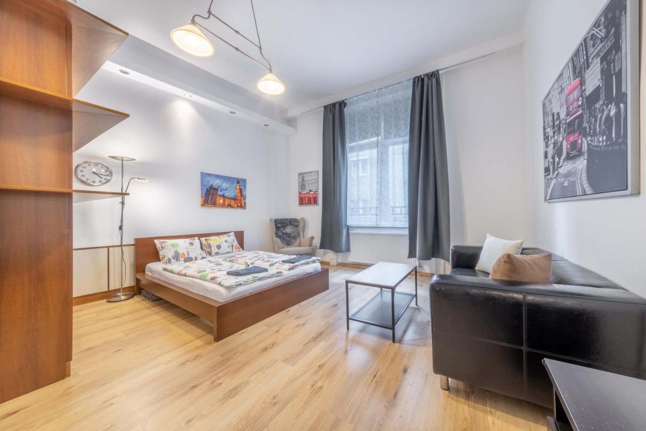 Anastasia 2 Bedrooms Apartment On Vaci Utca Budapest Bagian luar foto